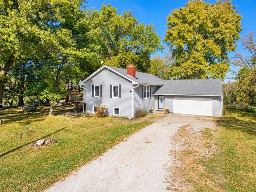 14090 Walker Road, Kansas City, MO: listing photo 2
