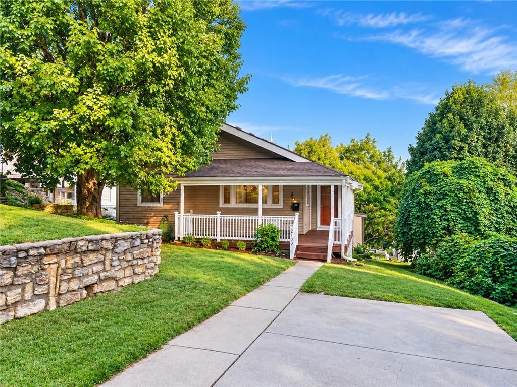 2109 Jarboe Street, Kansas City, MO
