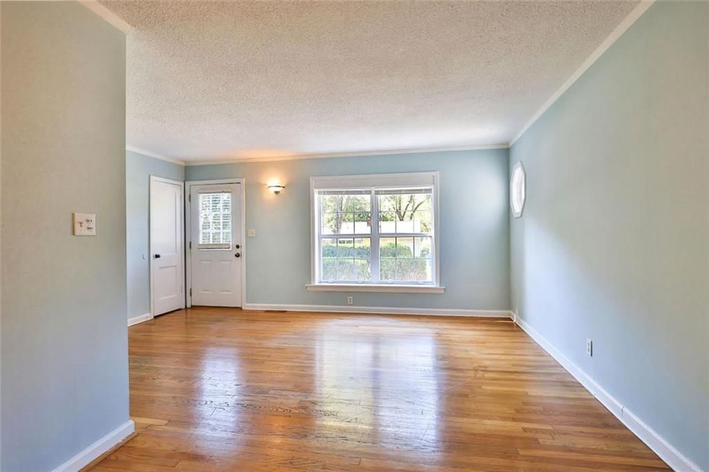 7721 Lowell Street, Overland Park, KS: listing photo 3
