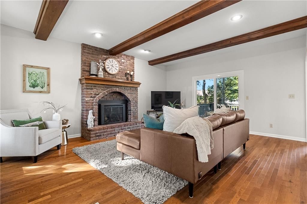 5120 NW 59TH Terrace, Kansas City, MO