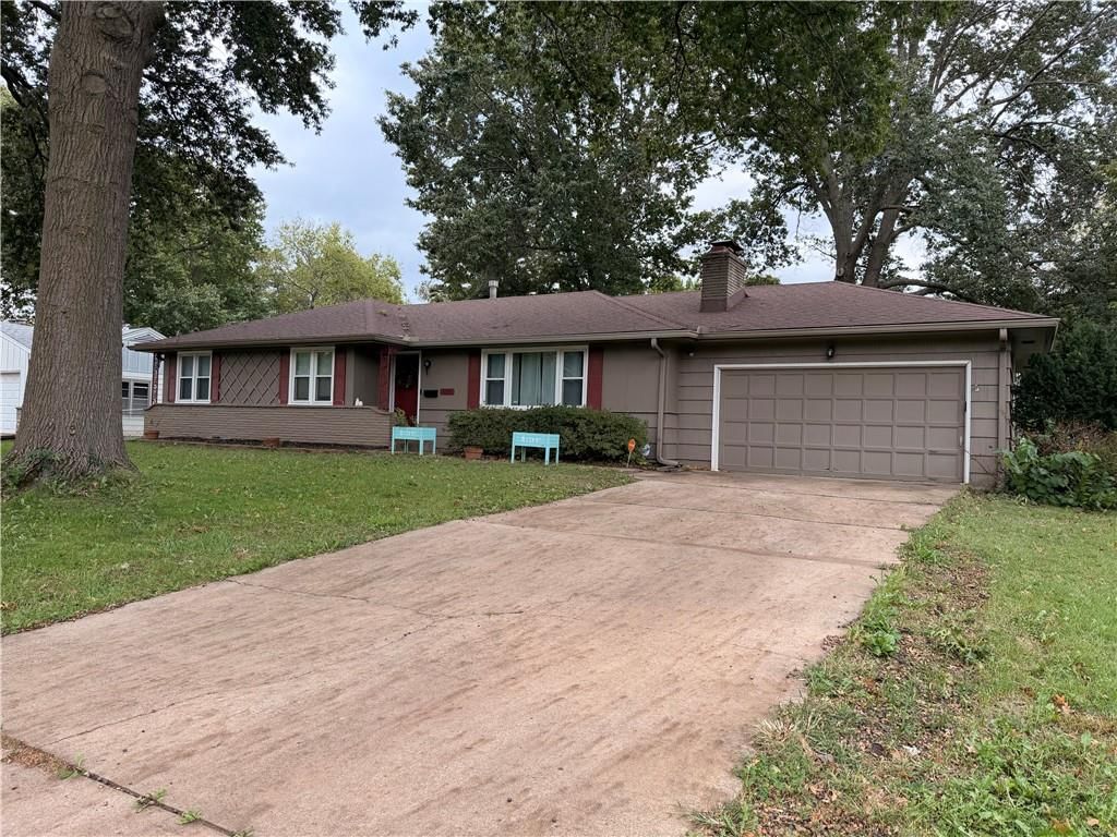 409 W 96th Terrace, Kansas City, MO