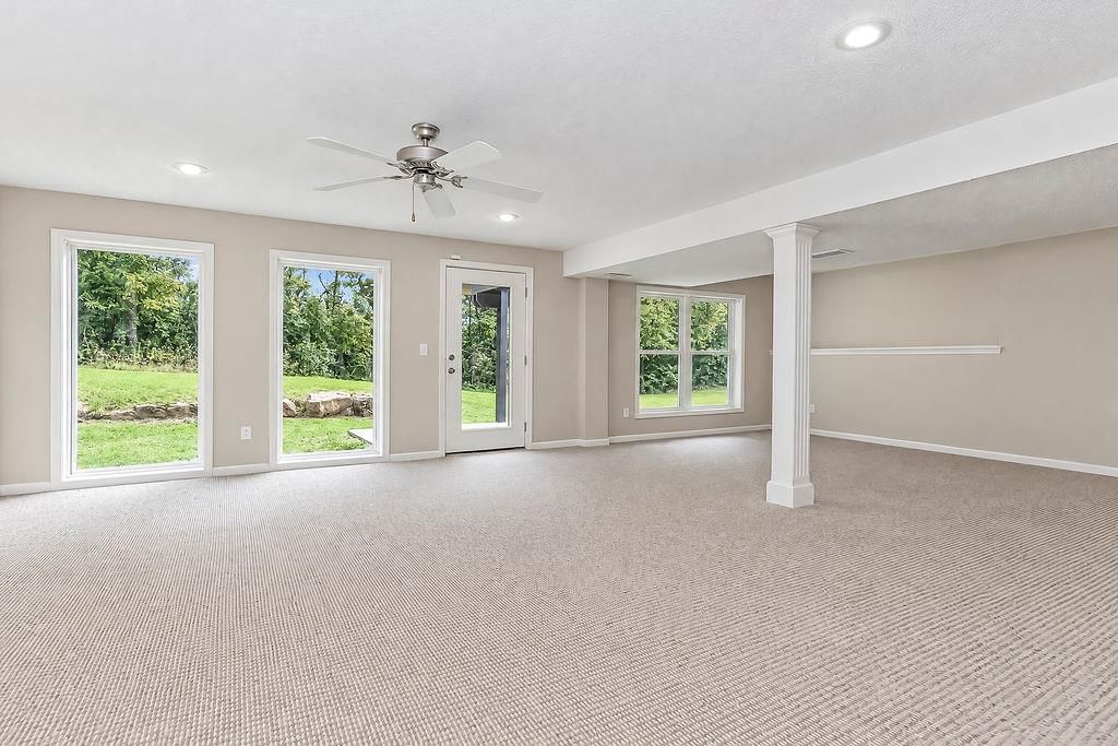 Photo 25 of 34 - 9605 NE 100th Street, Kansas City, MO 64157