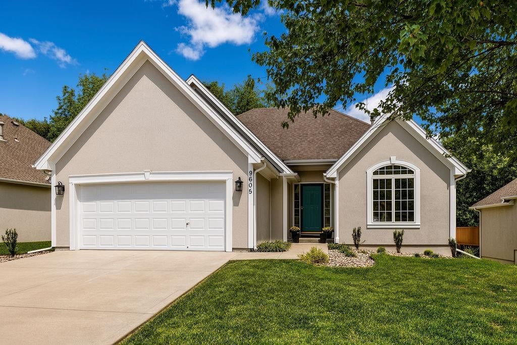 9605 NE 100th Street, Kansas City, MO: listing photo 3
