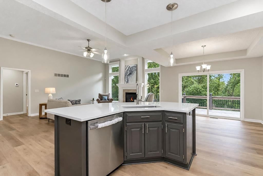 Photo 13 of 34 - 9605 NE 100th Street, Kansas City, MO 64157