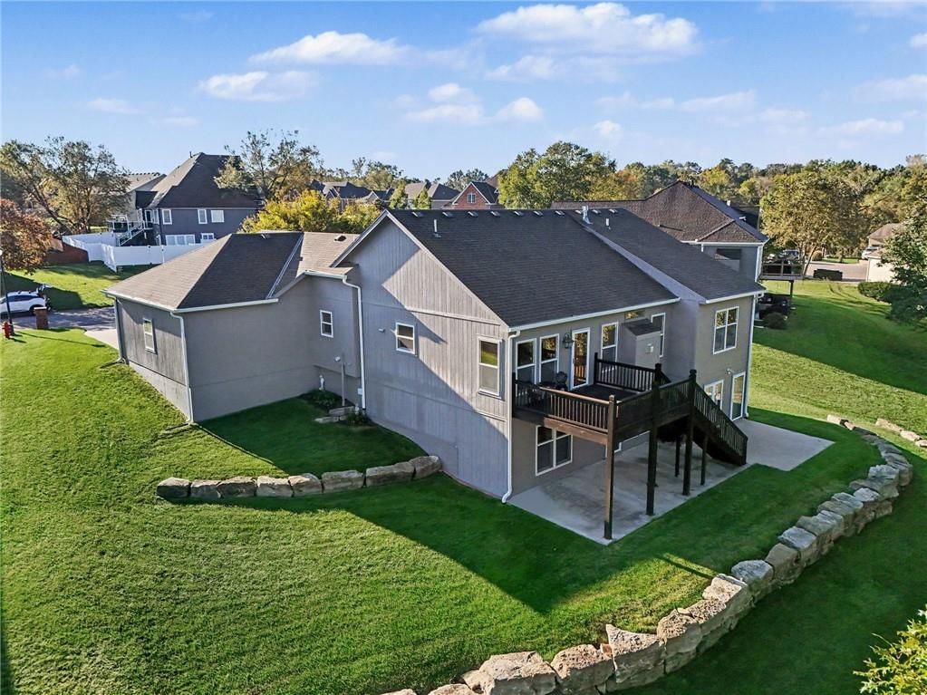 12554 Prestwick Lane, Kansas City, KS: listing photo 3