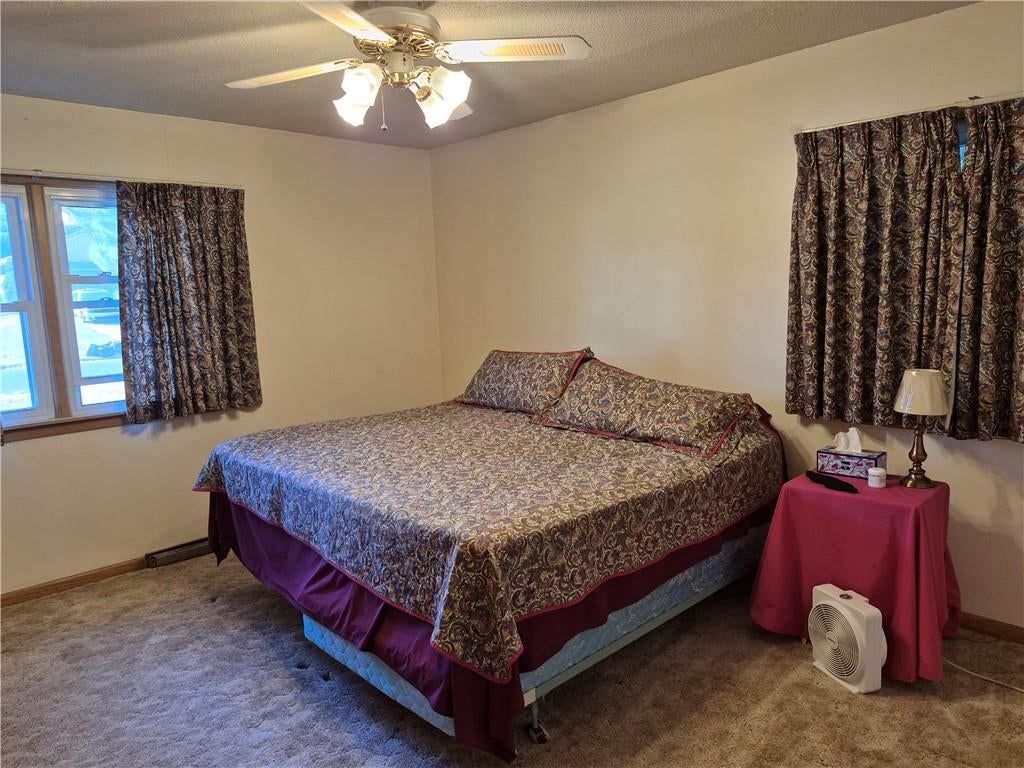 Photo 7 of 19 - 1913 Grand Avenue, Leavenworth, KS 66048