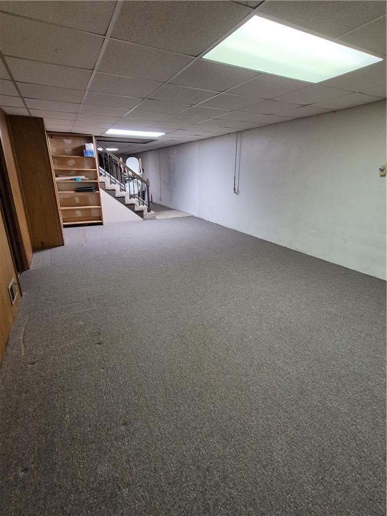 Photo 11 of 19 - 1913 Grand Avenue, Leavenworth, KS 66048