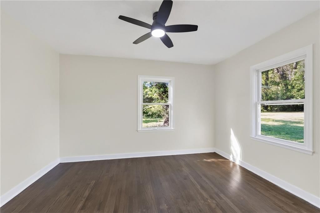 Photo 19 of 41 - 212 E 99 Street, Kansas City, MO 64114