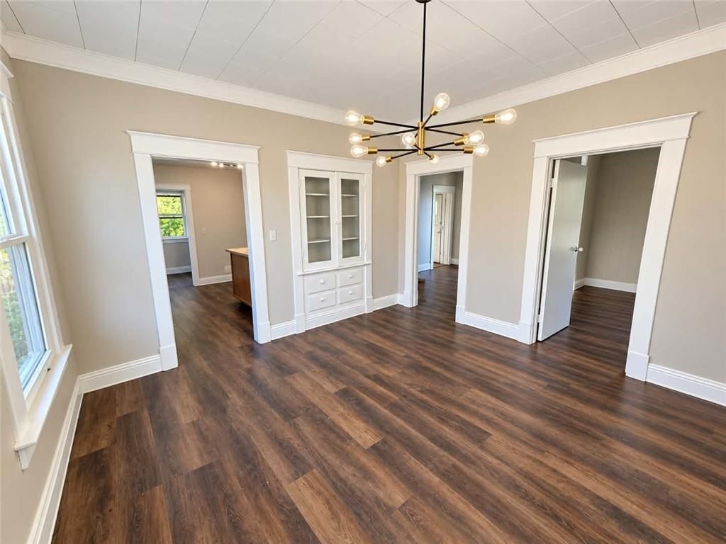 643 N Main Street, Excelsior Springs, MO