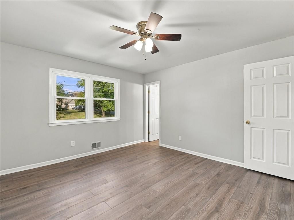 Photo 23 of 41 - 11419 W 47TH Street
