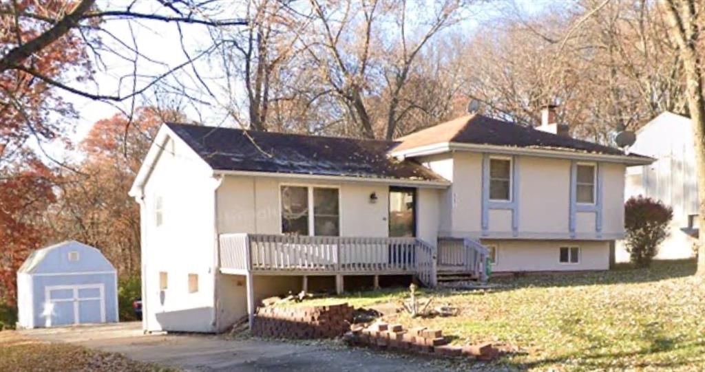 6201 NW 51st Terrace, Parkville, MO