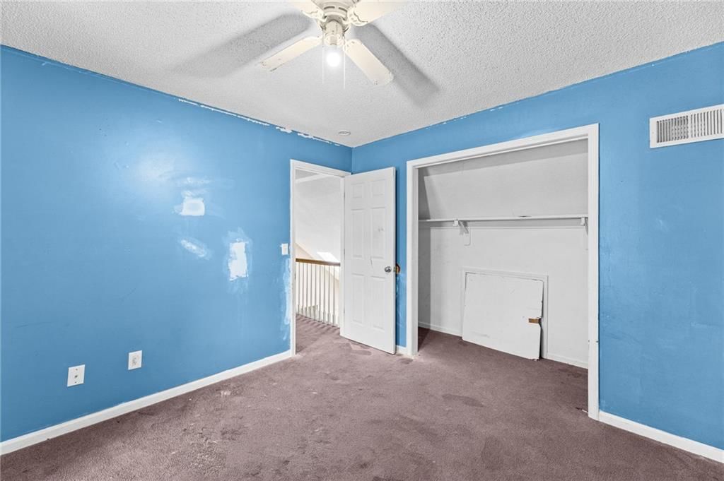 Photo 29 of 39 - 18417 ELM Street, Gardner, KS 66030