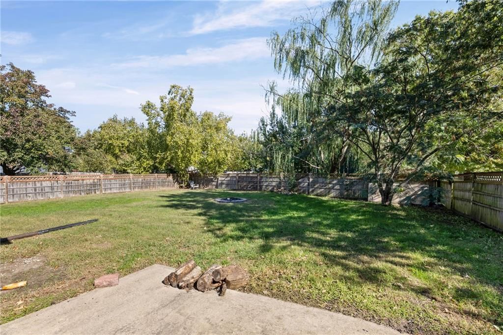 Photo 39 of 39 - 18417 ELM Street, Gardner, KS 66030
