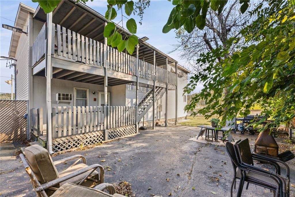 S. Mill Street, Kansas City, KS: listing photo 2