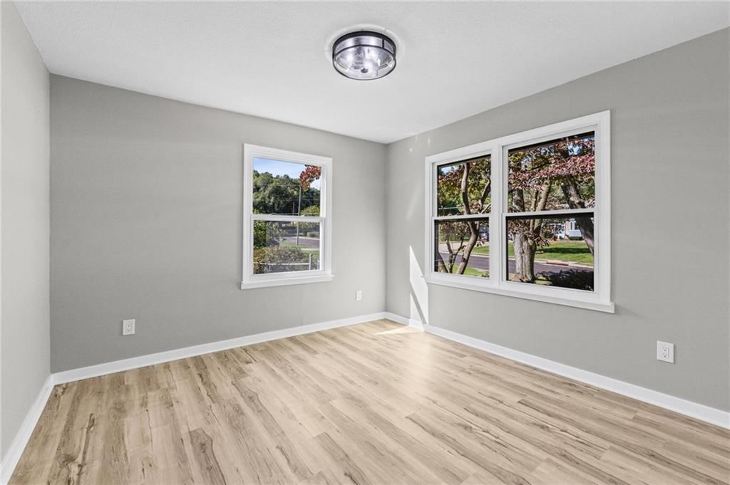 Photo 20 of 44 - 6601 W 79th Street, Overland Park, KS 66204