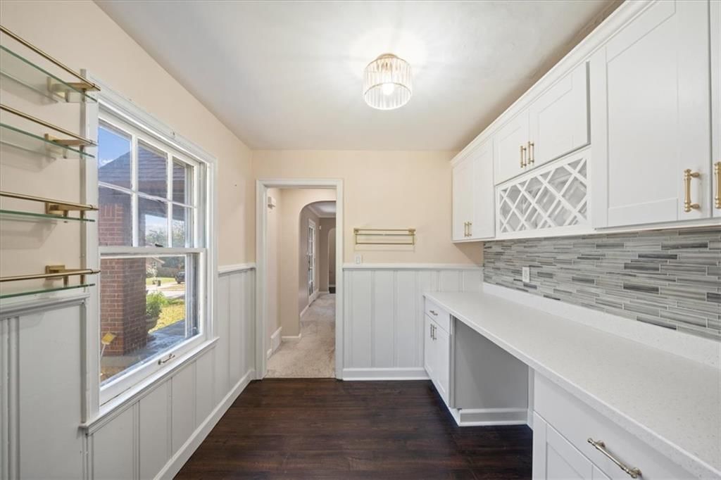 Photo 9 of 27 - 2216 Nebraska Avenue, Kansas City, KS 66102
