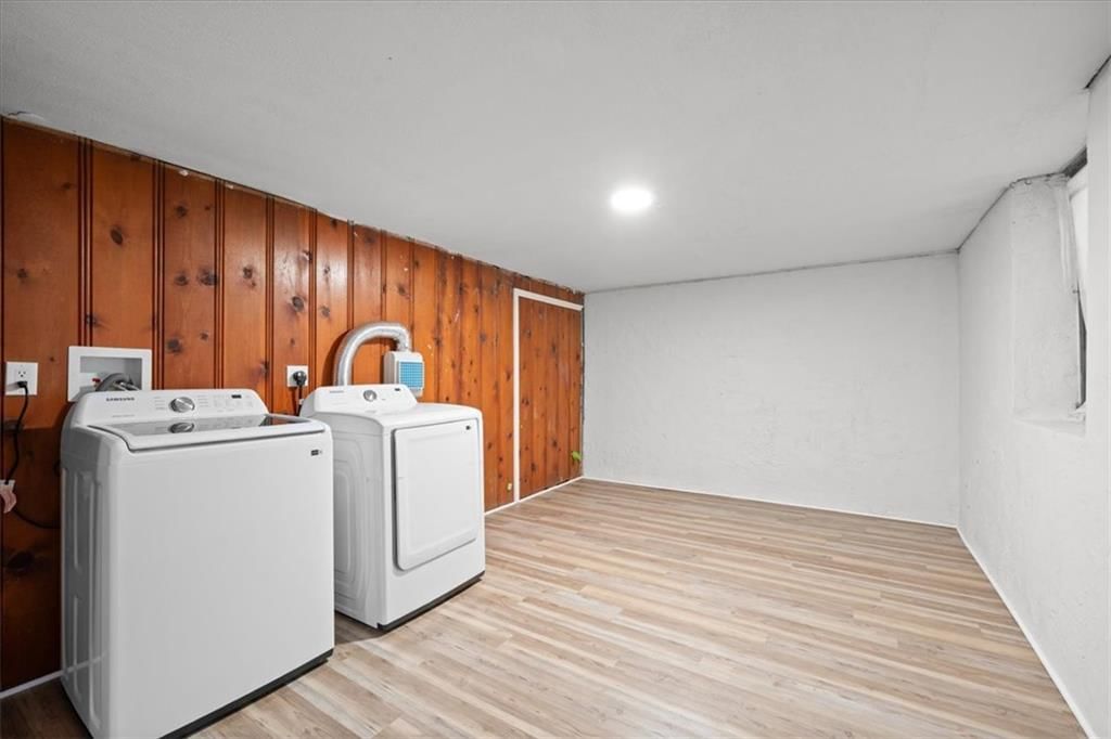 Photo 23 of 27 - 2216 Nebraska Avenue, Kansas City, KS 66102