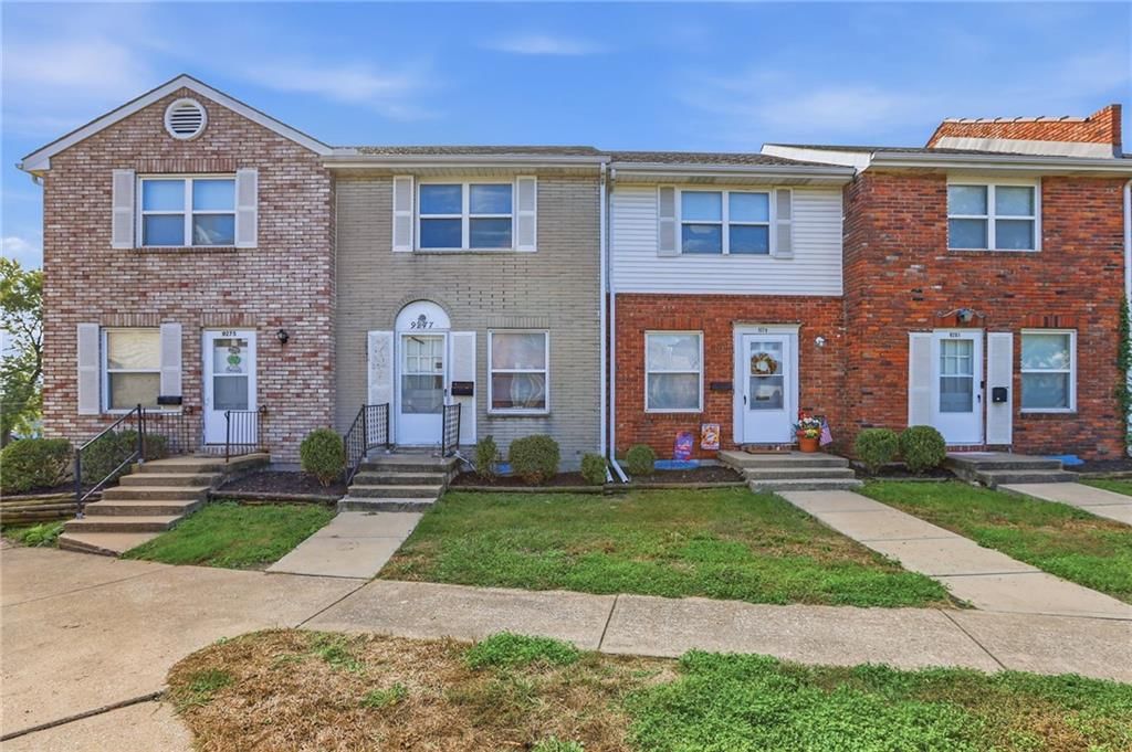9275 Nieman Road, Overland Park, KS: listing photo 2