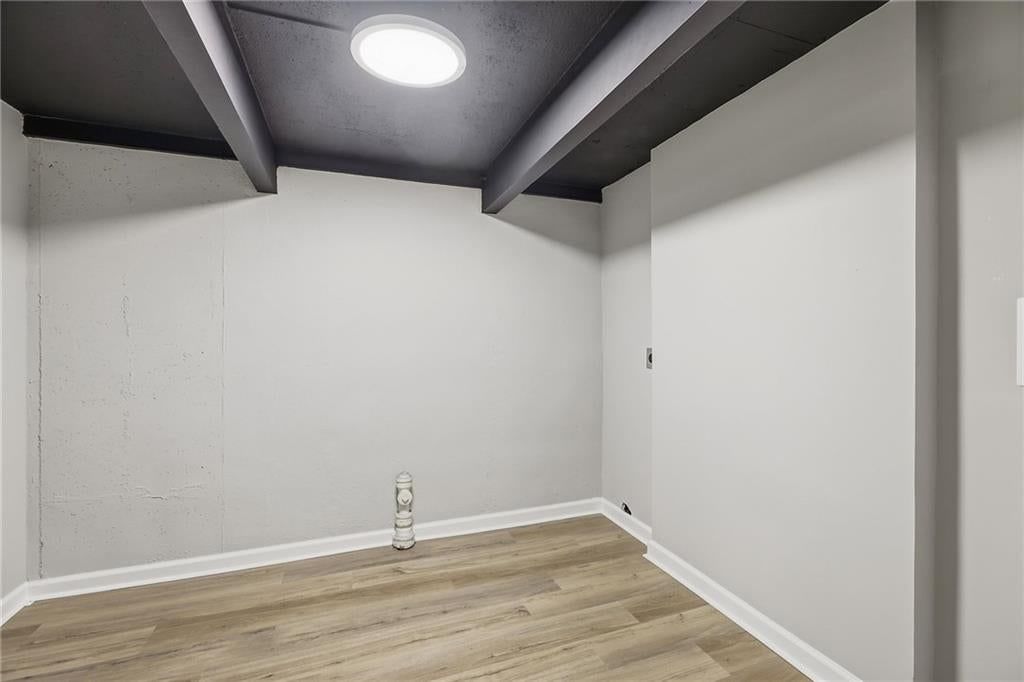 Photo 26 of 31 - 6562 W 51st Street