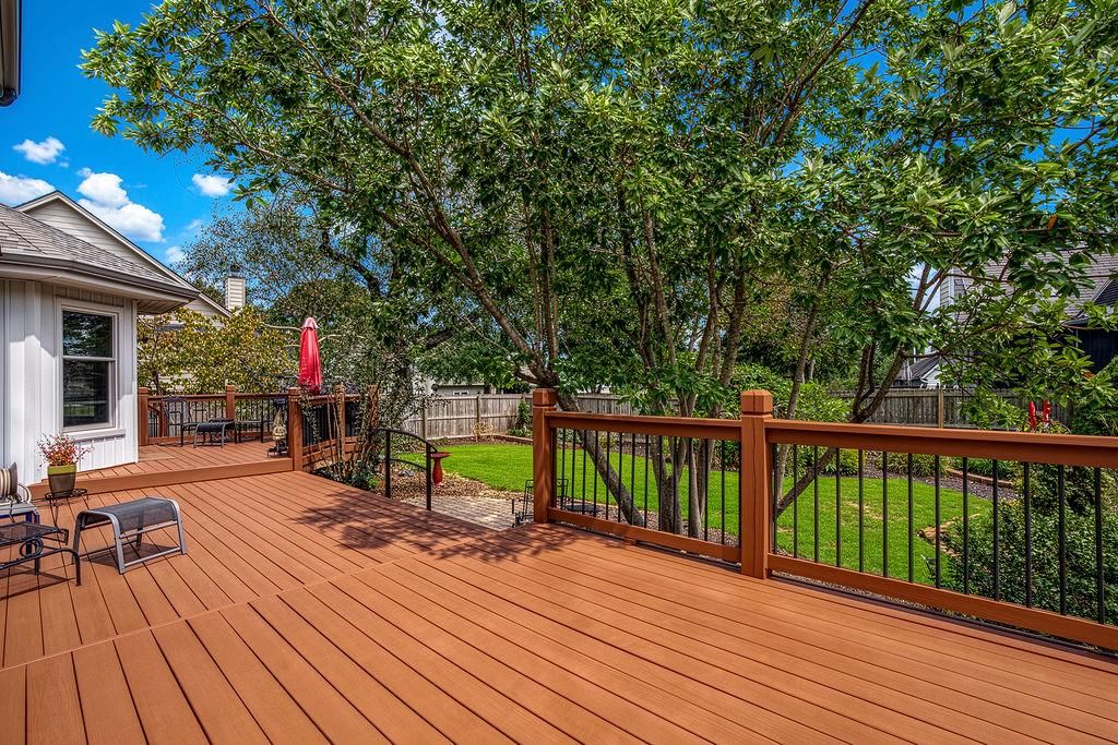 Photo 6 of 36 - 11609 W 116th Street, Overland Park, KS 66210