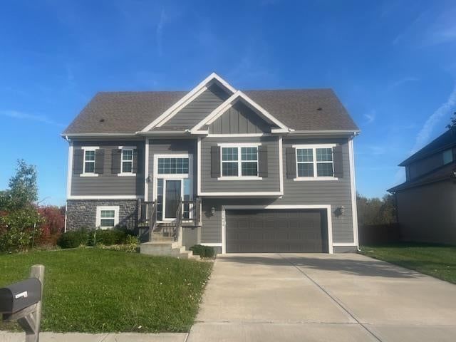11611 N Crystal Avenue, Kansas City, MO