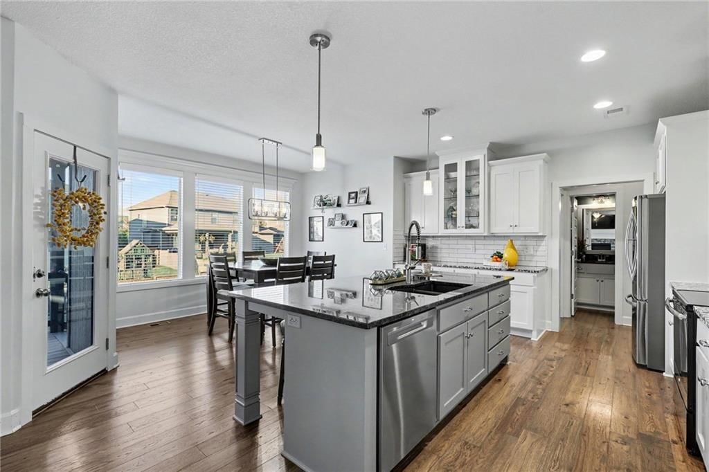 White kitchen, shaker cabinets and updated kitchen at 16046 W 172nd Terrace, Olathe, KS 66062