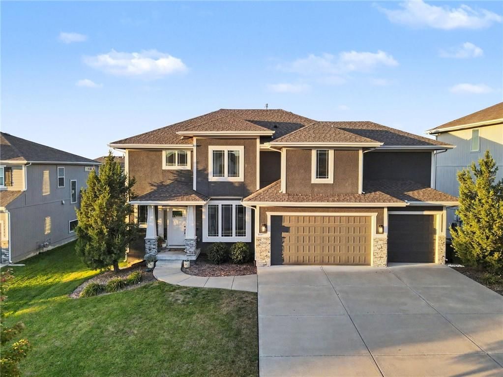 Photo 1: three-car garage, 16046 W 172nd Terrace, Olathe, KS 66062
