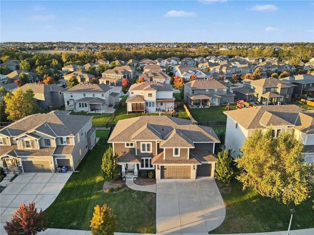 Photo 34 of 38 - 16046 W 172nd Terrace, Olathe, KS 66062
