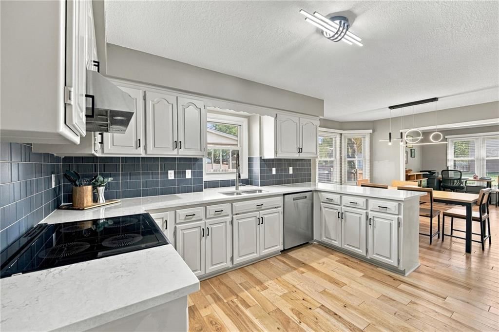 Photo 20 of 56 - 1809 E 155th Street, Olathe, KS 66062