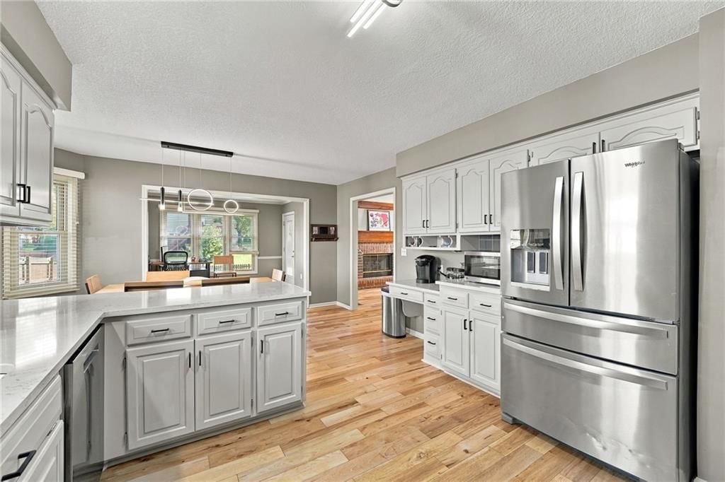 Photo 19 of 56, 1809 E 155th Street, Olathe, KS 66062