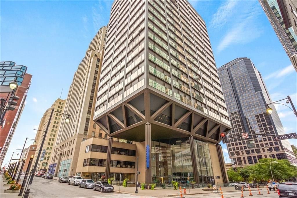 Photo 41 of 41 - 1101 Walnut Street #609, Kansas City, MO 64106