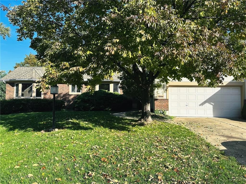 3718 W 79th Street, Prairie Village, KS