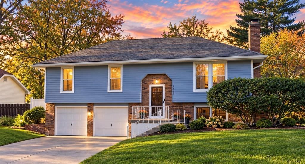 7309 NW 78th Street, Kansas City, MO