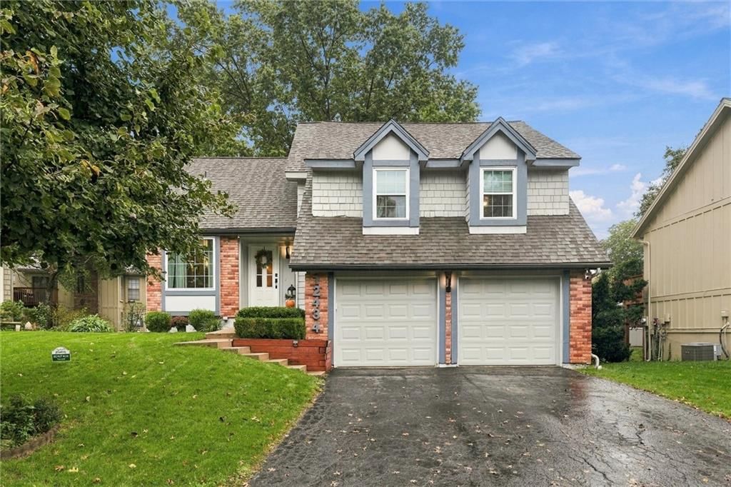12434 W 82nd Terrace, Lenexa, KS