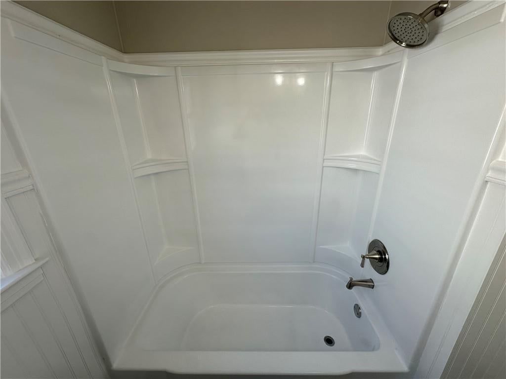 Photo 11 of 18 - 11113 E 25th Street, Independence, MO 64052