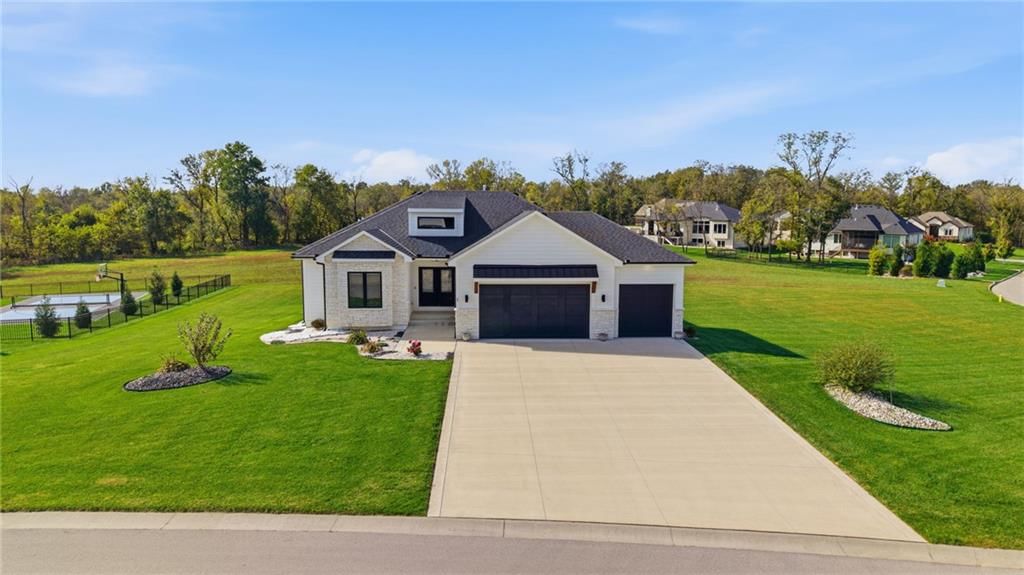 Corner lot at 1 S Buffalo Ridge Court, Lake Winnebago, MO 64034