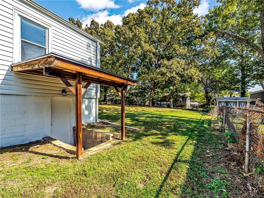 Photo 15 of 19 - 2221 N 36th Street, Kansas City, KS 66104