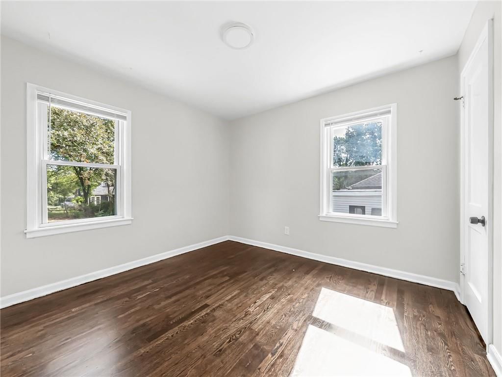 Photo 10 of 19 - 2221 N 36th Street, Kansas City, KS 66104