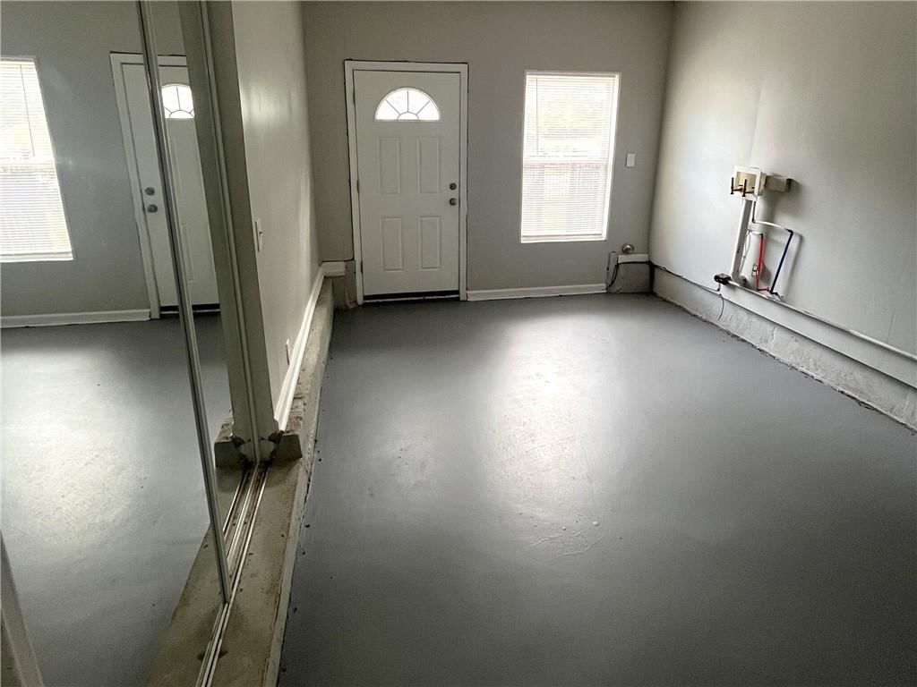 Photo 17 of 19 - 7416 Montgall Avenue, Kansas City, MO 64132