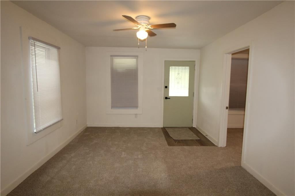 Photo 5 of 29 - 231 S BETHANY Street