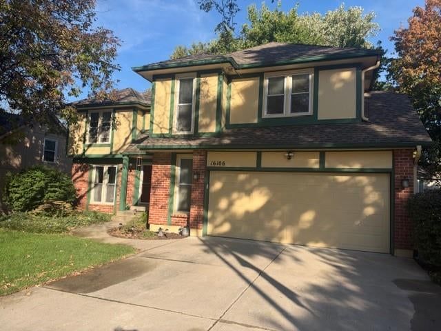 16106 W 136th Terrace, Olathe, KS