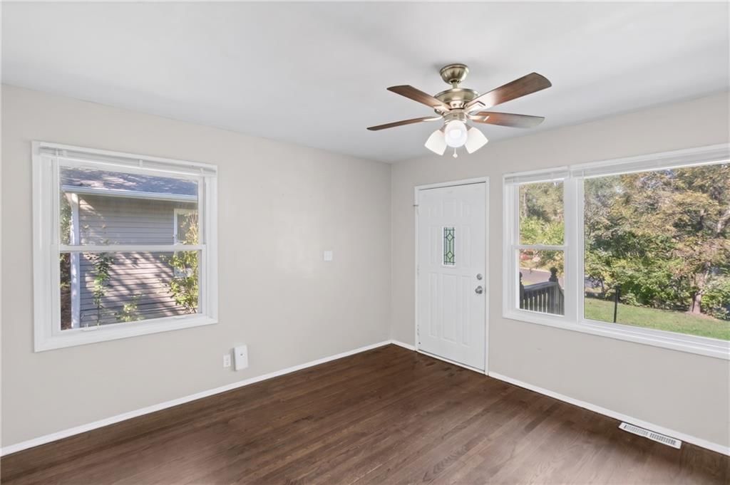4323 Towers Road, Kansas City, MO: listing photo 3