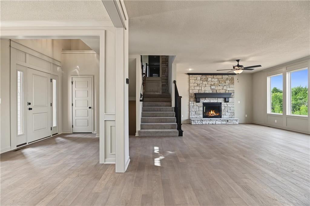 Photo 10 of 45 - 6042 Apache Drive