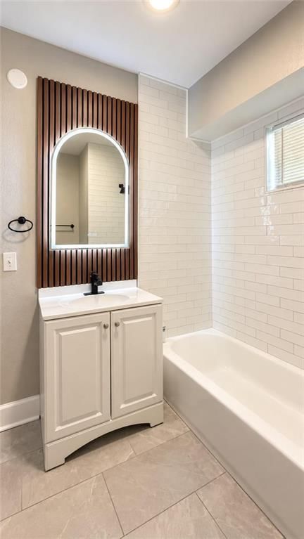 Photo 20 of 22 - 3942 Flora Avenue, Kansas City, MO 64110