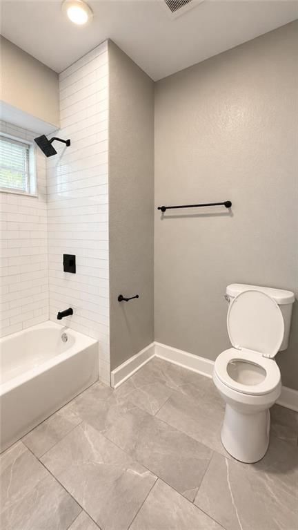 Photo 22 of 22 - 3942 Flora Avenue, Kansas City, MO 64110