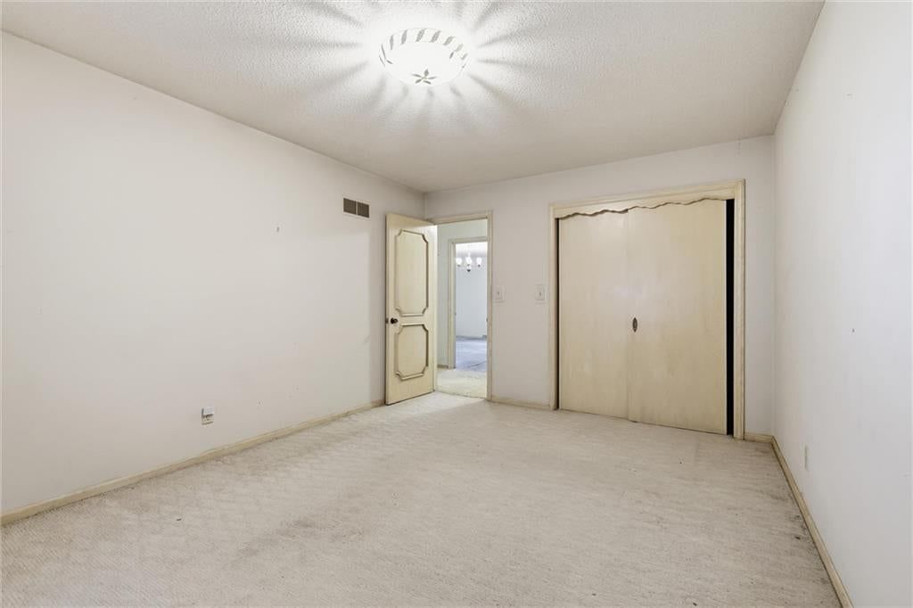 Photo 32 of 60 - 9209 W 47th Street, Merriam, KS 66203
