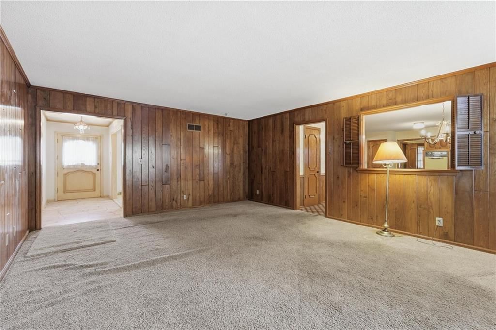 Photo 22 of 60 - 9209 W 47th Street, Merriam, KS 66203