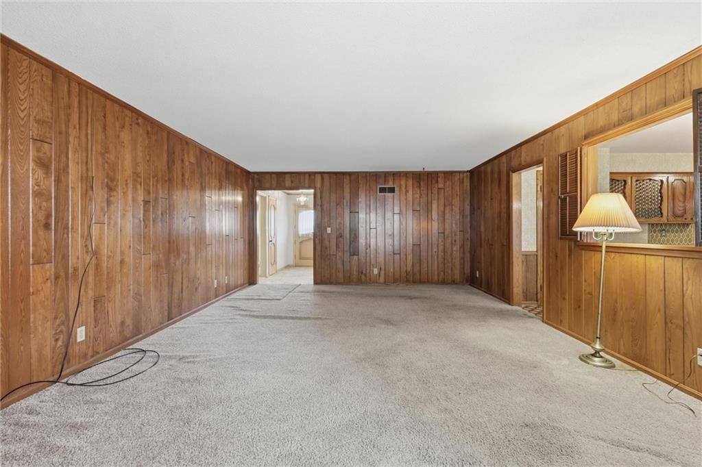 Photo 23 of 60 - 9209 W 47th Street, Merriam, KS 66203