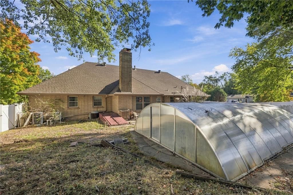 Photo 51 of 60 - 9209 W 47th Street, Merriam, KS 66203
