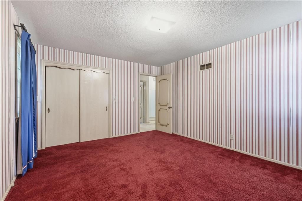 Photo 30 of 60 - 9209 W 47th Street, Merriam, KS 66203
